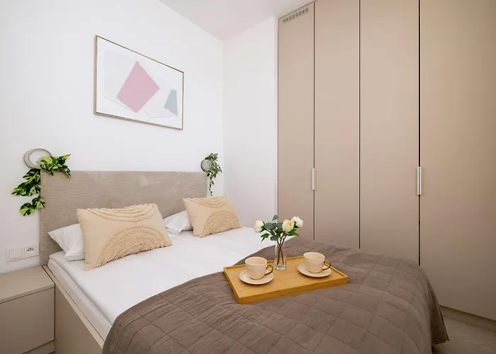 Nowoczesny W Katowicach Z Balkonem W Pobliżu Spodka By Renters Apartament *