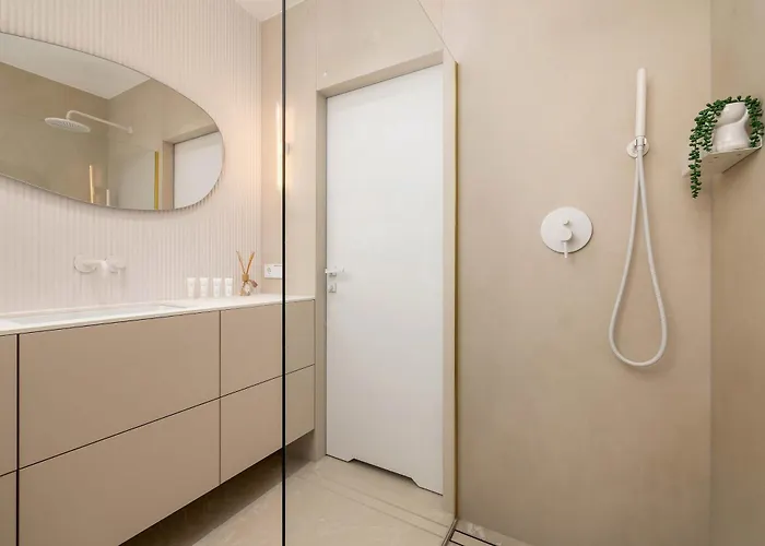 Nowoczesny W Katowicach Z Balkonem W Poblizu Spodka By Renters *